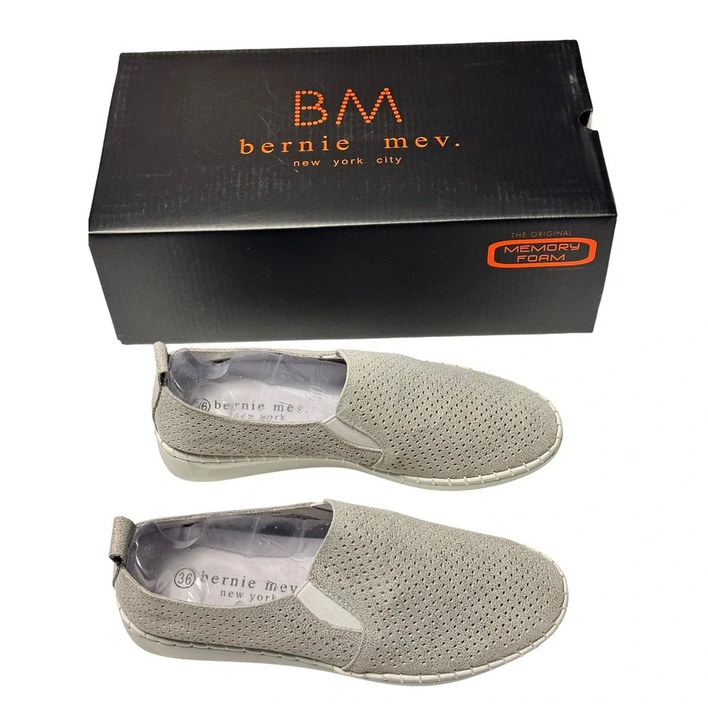 Bernie Mev New York Womens Metallic Pewter Perforated Slip On Sneakers‎ Size 36